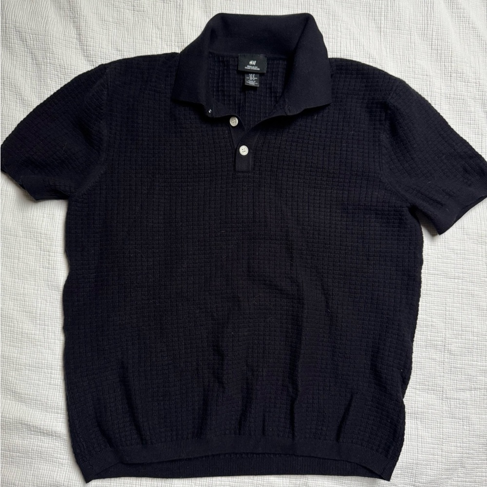 H&M short sleeve knit sweater size medium